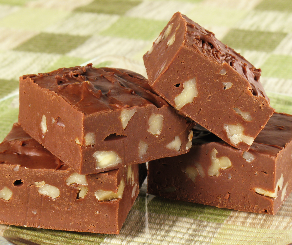 Chocolate Fudge (with nuts)